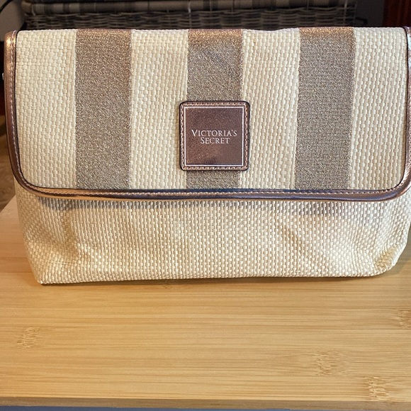 Victoria’s Secret Natural Golden Straw Clutch/Rose Gold Stripes/NIP - Picture 4 of 9